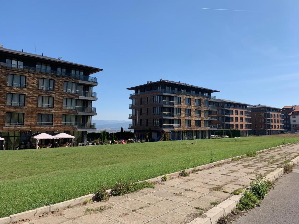 Cornelia Deluxe Residence Bansko Bagian luar foto